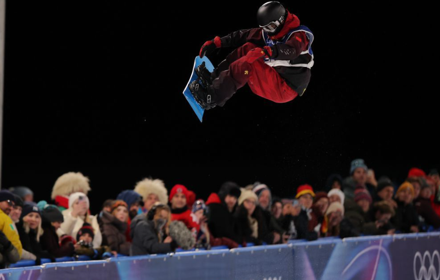 沙巴体育电脑版与手机版的使用对比